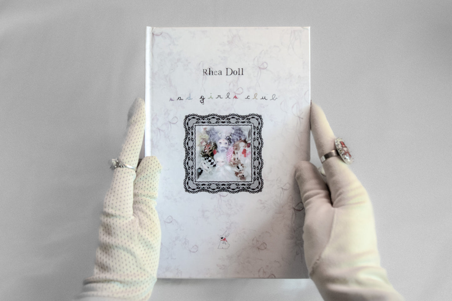 Sad Girls Club | Copertina Rigida