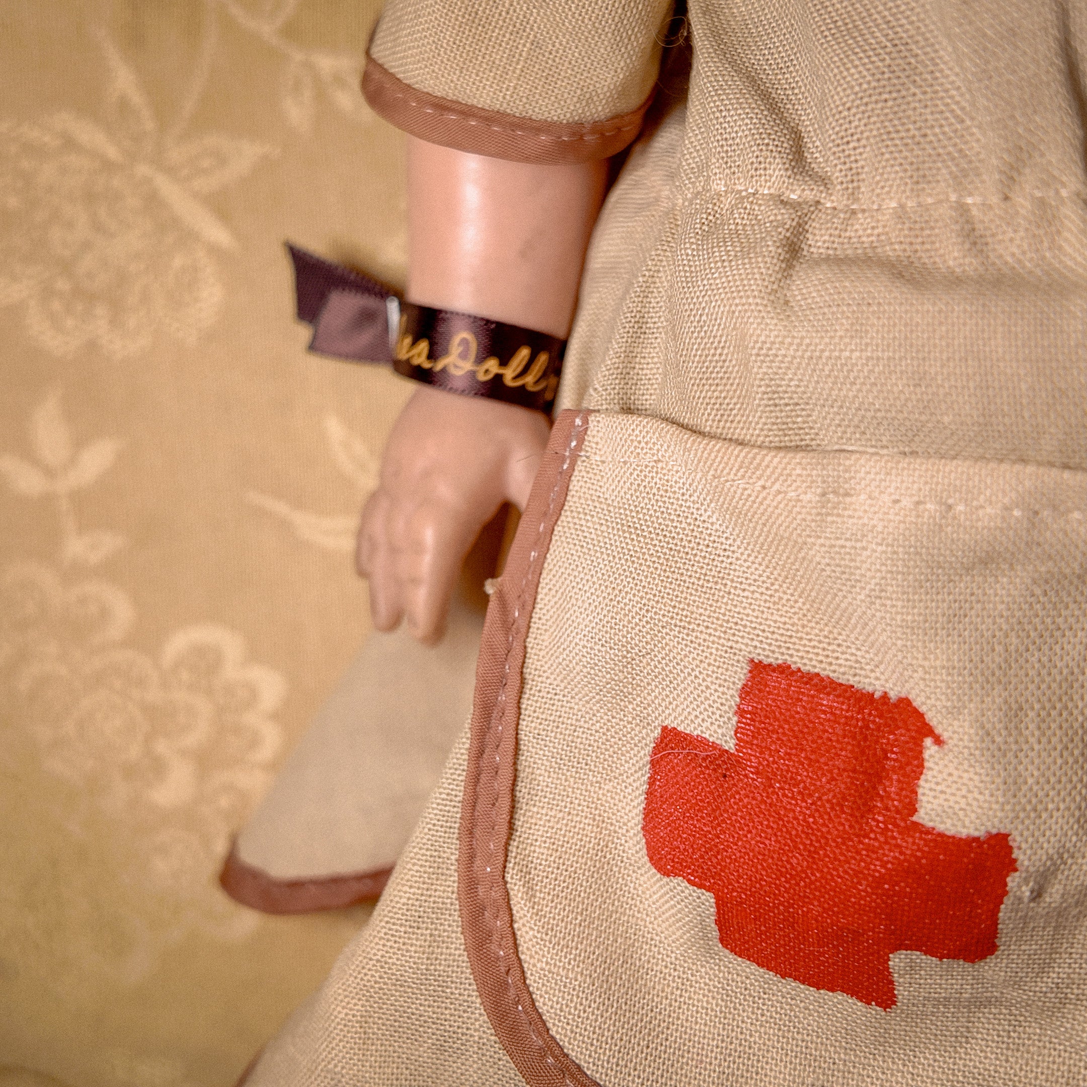 Privacy Hanger 01 ⚚ Romina Babybear