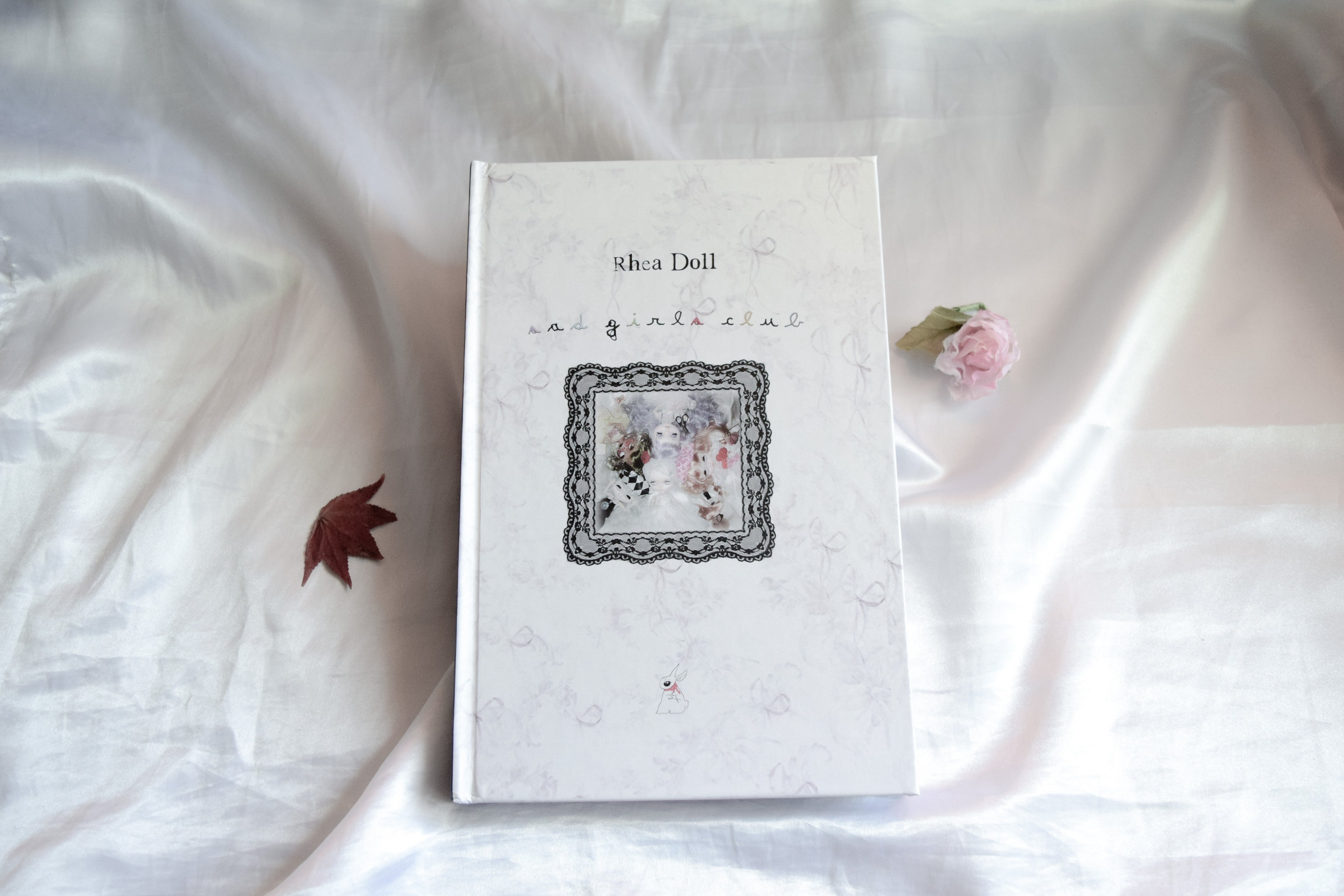 Sad Girls Club | Copertina Rigida