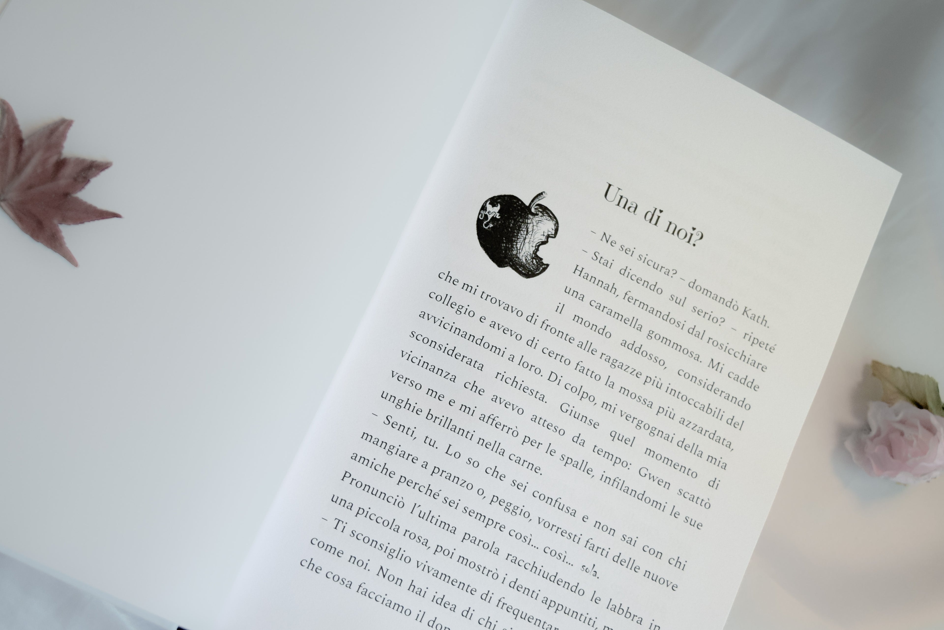 Sad Girls Club | Copertina Rigida